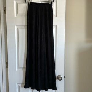 Black ribbed wide legged pants